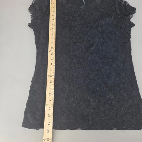 Maurices Lace Top Women Size Large Black Cap Sleeve Sheer Lace Overlay Romantic - Picture 5 of 8